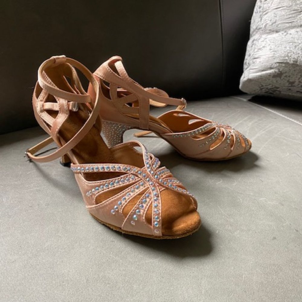 TTdancewear Women Rhinestone Ballroom Latin Salsa Dance Shoes 8.5